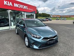 Grau Gebraucht 2024 Kia Ceed Sportswagon Comfort Kombi | 24.970 € (Guter Preis)