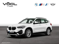 Weiß Gebraucht 2021 BMW X1 SUV | 23.890 € (Fairer Preis)