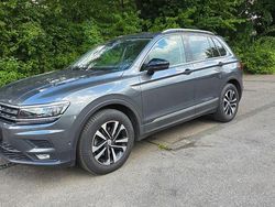 Grau Gebraucht 2019 VW Tiguan IQ Drive SUV | 23.990 € (Teuer)