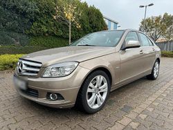 Gold Gebraucht 2007 Mercedes C220 Limousine | 7.900 € (Fairer Preis)