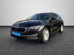 Blackmagic perleffekt (metallic) Gebraucht 2025 Skoda Octavia Selection Limousine | 29.800 € (Guter Preis)