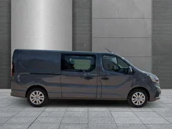 Schiefergrau Neu 2025 Renault Trafic Van | 39.690 € (Guter Preis)