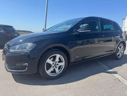 Schwarz Gebraucht 2016 VW Golf VII Highline Limousine | 11.999 € (Fairer Preis)