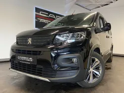 Lack onyx schwarz/typ aussenve Gebraucht 2020 Peugeot Rifter Allure GT-Line Van / Kleinbus | 18.990 € (Teuer)