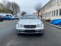 Silber Gebraucht 2003 Mercedes C240 Limousine | 2.999 € (Teuer)
