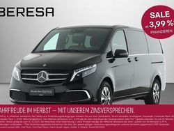 Obsidianschwarz Gebraucht 2024 Mercedes V300 Avantgarde Van / Kleinbus | 68.780 € (Fairer Preis)