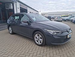 Grau Gebraucht 2021 VW Golf VIII Life Limousine | 18.490 € (Guter Preis)