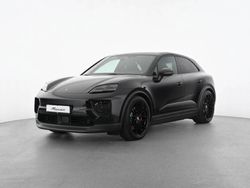 Tiefschwarzmetallic Gebraucht 2024 Porsche Macan SUV | 98.900 € (Fairer Preis)