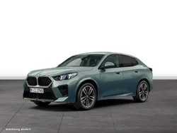 Cape york grün metallic Gebraucht 2024 BMW X2 Luxury Line SUV | 46.244 € (Etwas zu teuer)