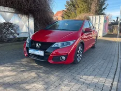 Rot Gebraucht 2017 Honda Civic Elegance Limousine | 14.490 € (Guter Preis)