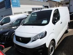 Weiss Gebraucht 2024 Peugeot Expert Van | 32.400 € (Teuer)