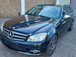 Schwarz Gebraucht 2007 Mercedes C180 Avantgarde Limousine | 2.400 €