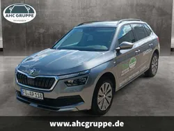 Grau Gebraucht 2024 Skoda Kamiq Tour SUV | 22.950 € (Guter Preis)