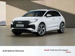 2y gletscherweiß metallic Gebraucht 2022 Audi e-tron Advanced SUV | 28.990 € (Guter Preis)