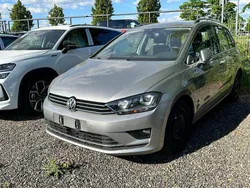 Silber Gebraucht 2016 VW Golf VII Highline Limousine | 8.850 € (Superpreis)