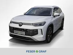 Pure white Neu 2025 VW Tayron Elegance SUV | 49.440 € (Superpreis)