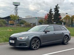 Grau Gebraucht 2018 Audi A4 Kombi | 15.200 € (Teuer)