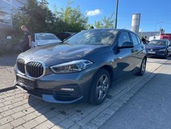 Grau Gebraucht 2020 BMW 116 Kleinwagen | 14.999 € (Etwas zu teuer)