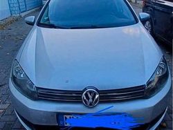 Grau Gebraucht 2010 VW Golf VI Kleinwagen | 4.800 € (Fairer Preis)