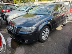 Grau Gebraucht 2006 Audi A3 Ambiente Limousine | 2.290 € (Guter Preis)