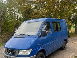 Blau Gebraucht 1999 Mercedes Sprinter Van | 7.900 €