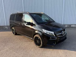 Obsidianschwarz Gebraucht 2022 Mercedes V300 AMG Van / Kleinbus | 61.999 € (Fairer Preis)