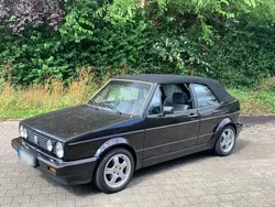Schwarz Gebraucht 1988 VW Golf Cabriolet Cabrio | 8.900 €