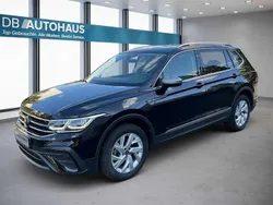 Schwarz Gebraucht 2023 VW Tiguan Allspace Life SUV | 35.880 € (Guter Preis)