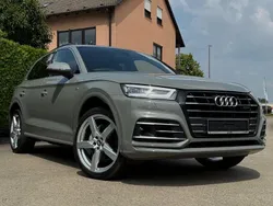 Grau Gebraucht 2020 Audi Q5 Sport SUV | 34.900 € (Fairer Preis)