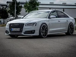Weiß Gebraucht 2017 Audi S8 plus Ambiente Limousine | 51.990 € (Fairer Preis)
