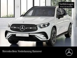 Weiß Gebraucht 2025 Mercedes GLC200 AMG SUV | 61.500 €