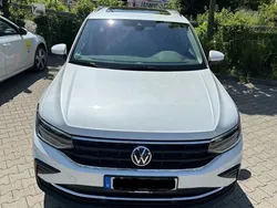 Weiß Gebraucht 2023 VW Tiguan Life SUV | 29.500 € (Guter Preis)