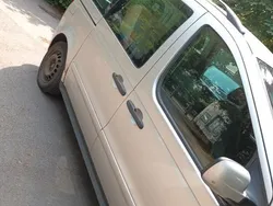 Silber Gebraucht 2003 Mercedes Vaneo Van / Kleinbus | 3.600 €