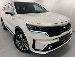 Snow white (metallic) Gebraucht 2021 Kia Sorento Platinum SUV | 35.980 € (Etwas zu teuer)
