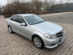 Silber Gebraucht 2013 Mercedes C200 Limousine | 10.950 € (Fairer Preis)