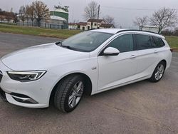 Weiß Gebraucht 2018 Opel Insignia Kombi | 14.400 € (Fairer Preis)