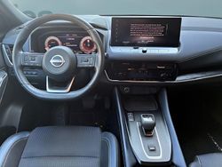 Weiß Gebraucht 2023 Nissan Qashqai Tekna SUV | 25.499 € (Fairer Preis)