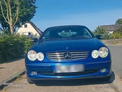 Blau Gebraucht 2025 Mercedes 240 Cabrio | 6.499 €