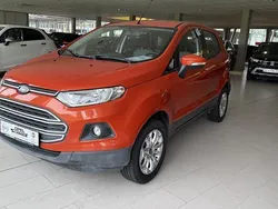 Rot Gebraucht 2015 Ford Ecosport Trend SUV | 8.990 € (Fairer Preis)