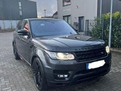 Grau Gebraucht 2017 Land Rover Range Rover Sport HSE SUV | 38.000 € (Etwas zu teuer)