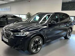 Schwarz Gebraucht 2024 BMW iX3 Impressive SUV | 48.600 €