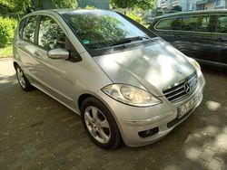 Silber Gebraucht 2006 Mercedes A150 Avantgarde Kombi | 1.690 € (Etwas zu teuer)