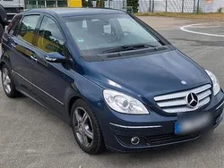 Blau Gebraucht 2006 Mercedes B200 Van / Kleinbus | 3.200 € (Guter Preis)