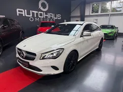 Weiß Gebraucht 2016 Mercedes CLA200 Limousine | 15.900 € (Fairer Preis)