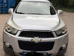 Silber Gebraucht 2012 Chevrolet Captiva SUV | 7.500 € (Fairer Preis)