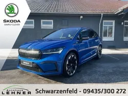 Raceblau metallic Gebraucht 2022 Skoda Enyaq iV SportLine SUV | 54.990 €