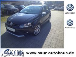 Deep black perleffekt (metallic) Gebraucht 2017 VW Polo Cross Kleinwagen | 11.489 € (Teuer)