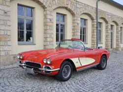Rot Gebraucht 1962 Chevrolet Corvette Cabrio | 89.000 €