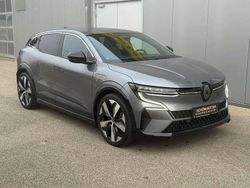 Schiefergrau Gebraucht 2022 Renault Mégane Techno Limousine | 26.990 € (Etwas zu teuer)