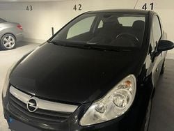 Schwarz Gebraucht 2009 Opel Corsa Innovation Kleinwagen | 1.000 € (Superpreis)